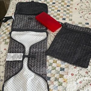 Skip hop changing pad and wet bag